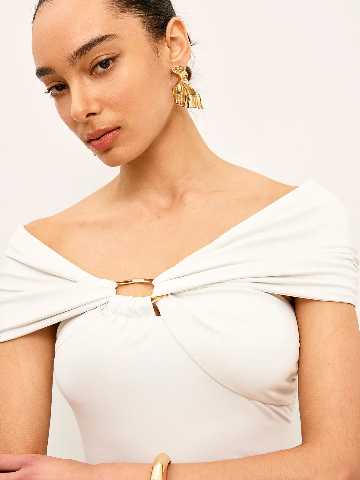 Twist Front Metal Ring Detail Top sold by COMMENSE product image thumbnail 2