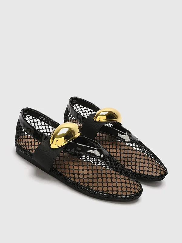 Mesh Design Shoes With Golden Accent sold by COMMENSE product image thumbnail 5