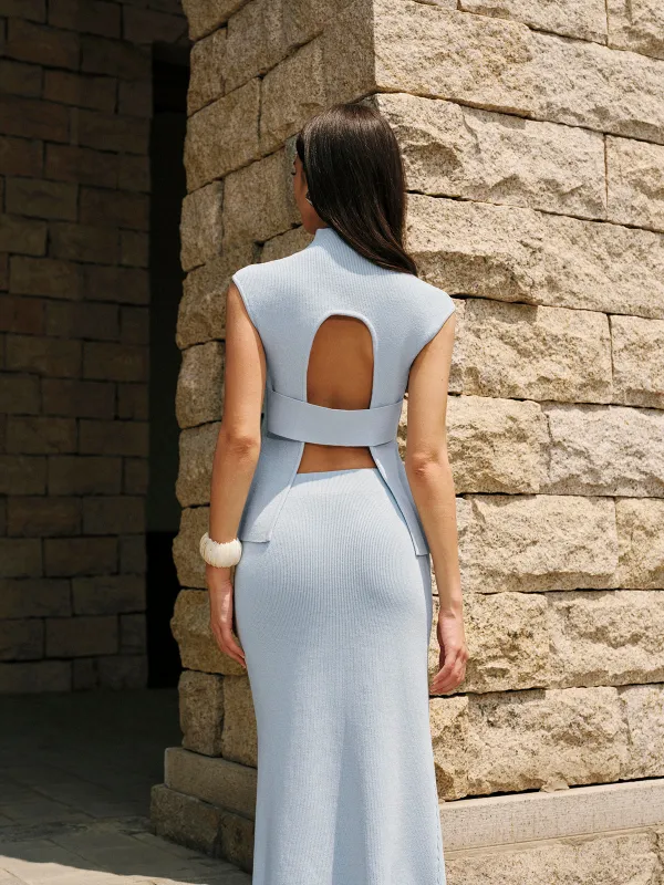 Backless Ribbed Knit Top sold by COMMENSE