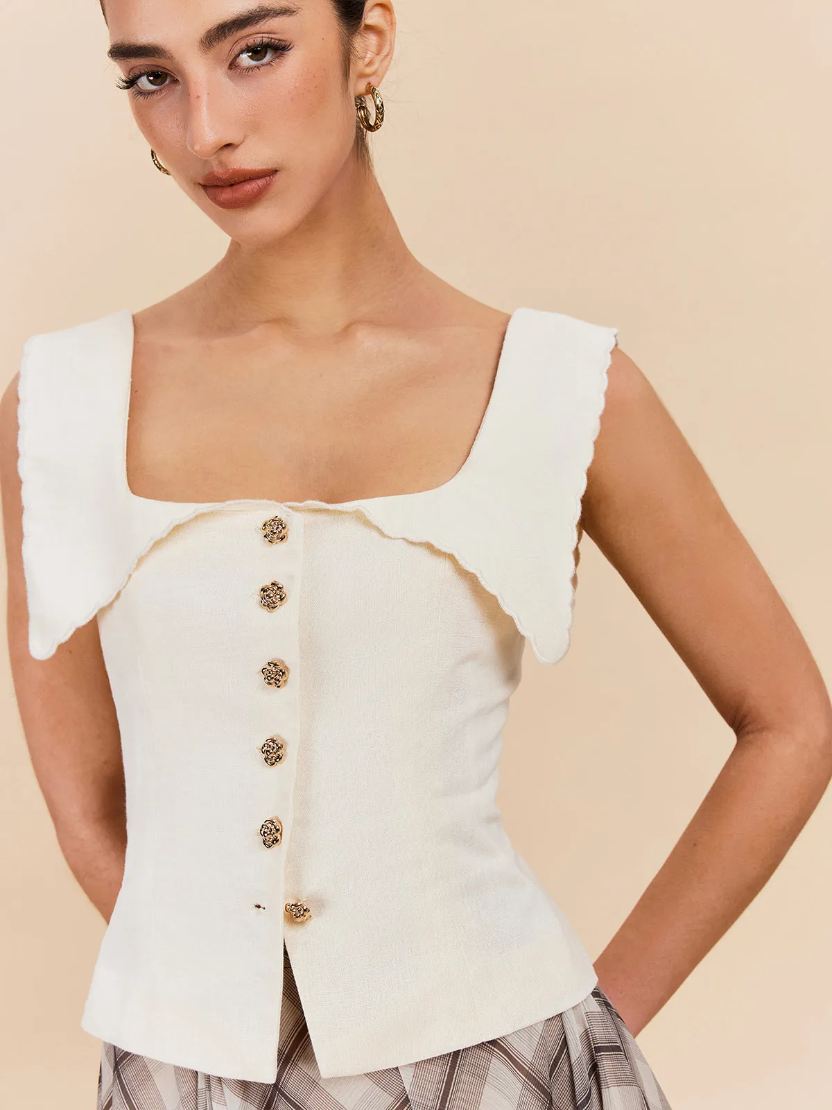 Cotton & Linen Scalloped Collar Buttoned Top sold by COMMENSE