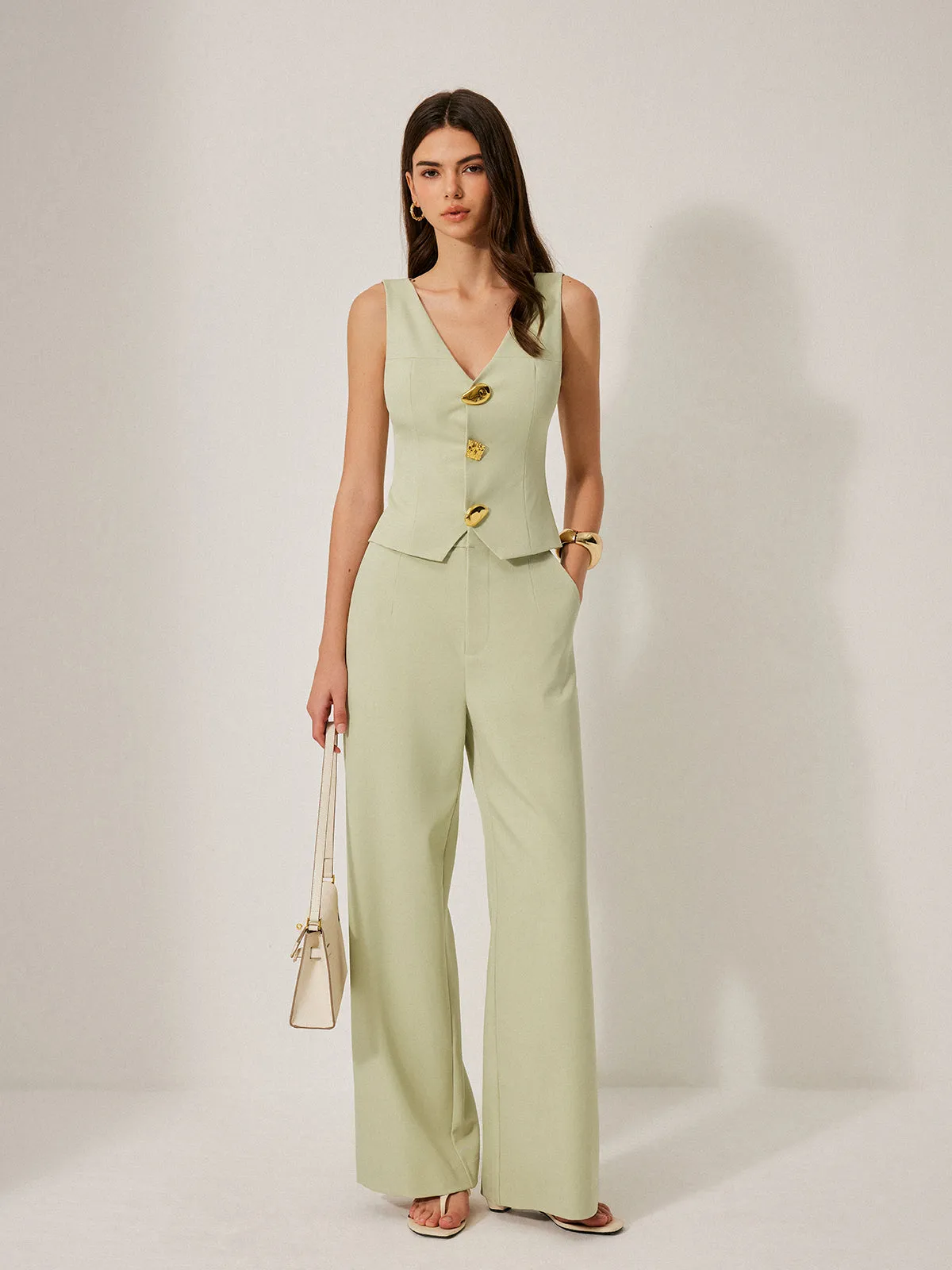 Metal Detail V-Neck Sleeveless Vest sold by COMMENSE product image thumbnail 4