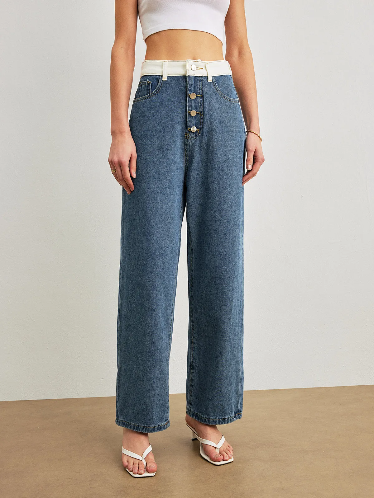 Mid-Waist Contrast Trim Denim Jeans sold by COMMENSE product image thumbnail 5