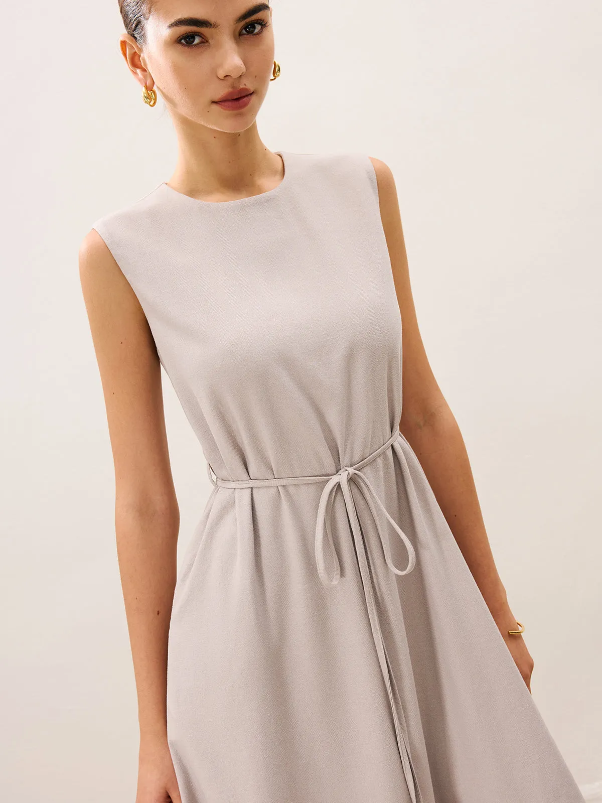 Sleeveless Tie Detail Midi Dress sold by COMMENSE product image thumbnail 3