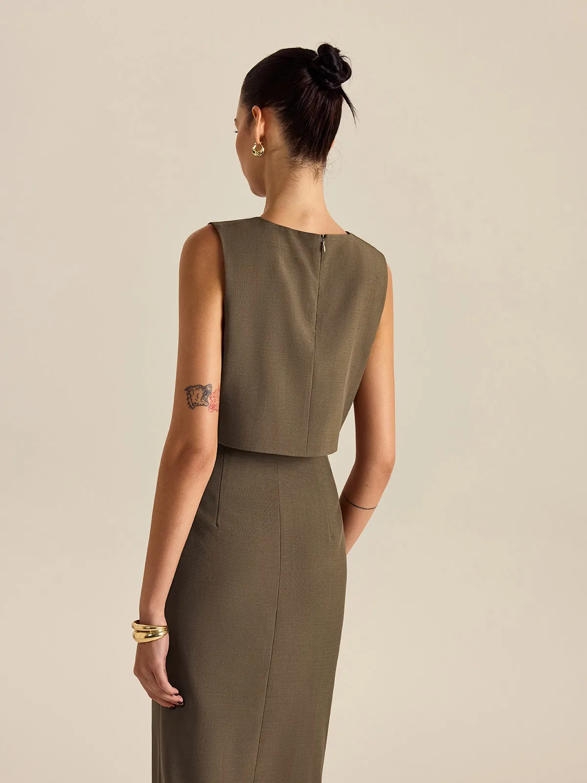 Sleeveless Round-Neck Crop Top sold by COMMENSE product image thumbnail 5