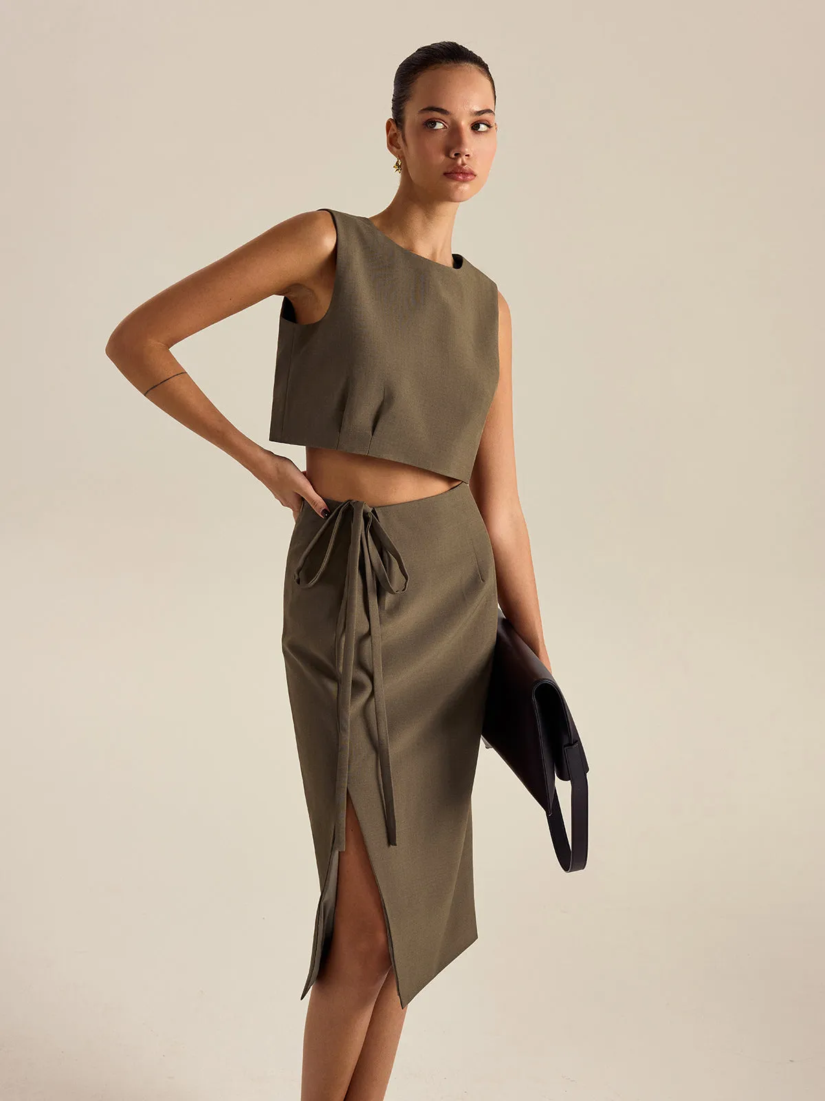 Sleeveless Round-Neck Crop Top sold by COMMENSE product image thumbnail 2