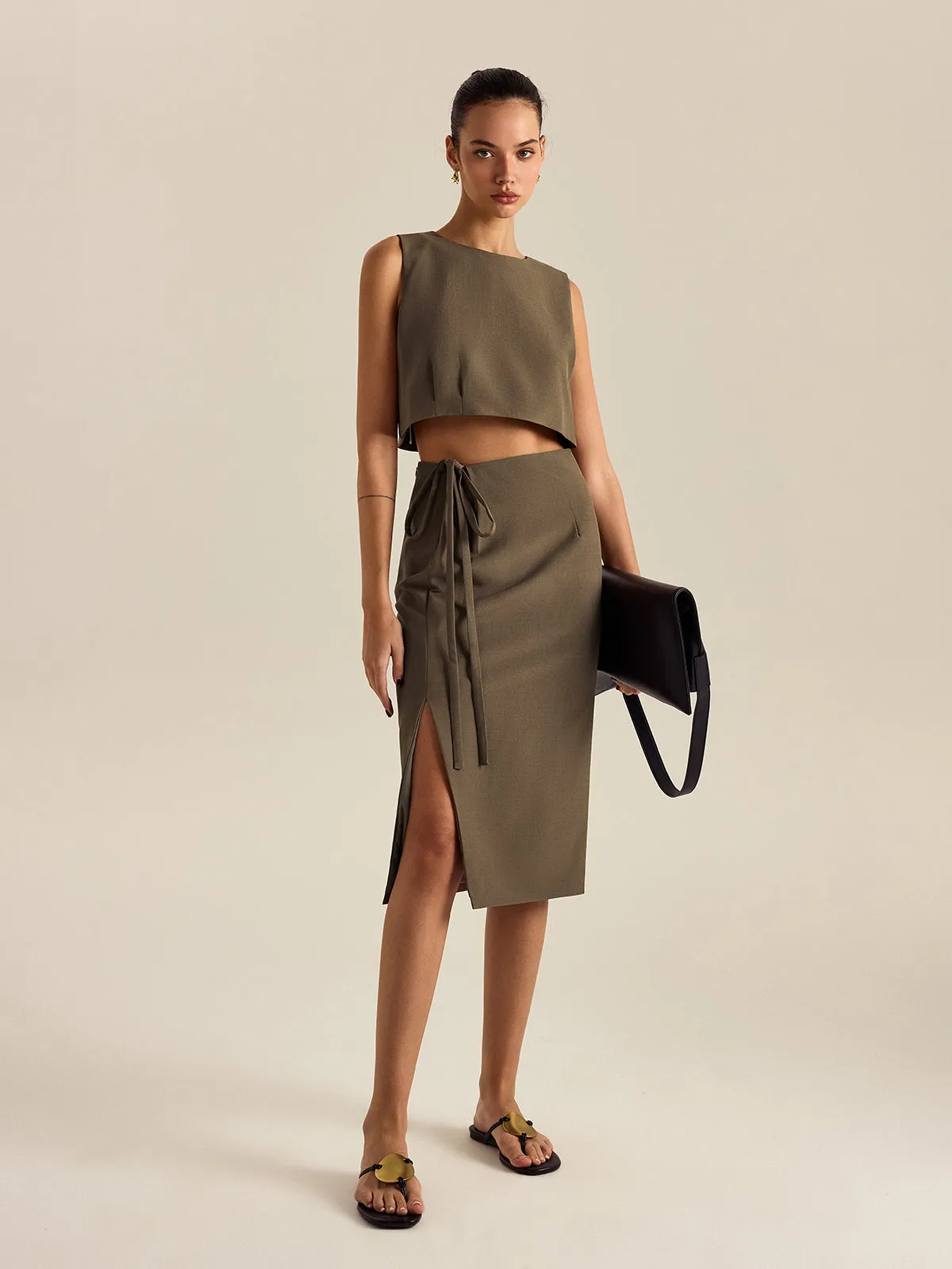 Sleeveless Round-Neck Crop Top sold by COMMENSE product image thumbnail 3