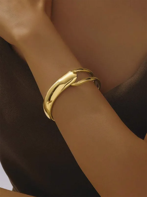 Elegant Gold-Tone Cuff Bracelet made by COMMENSE