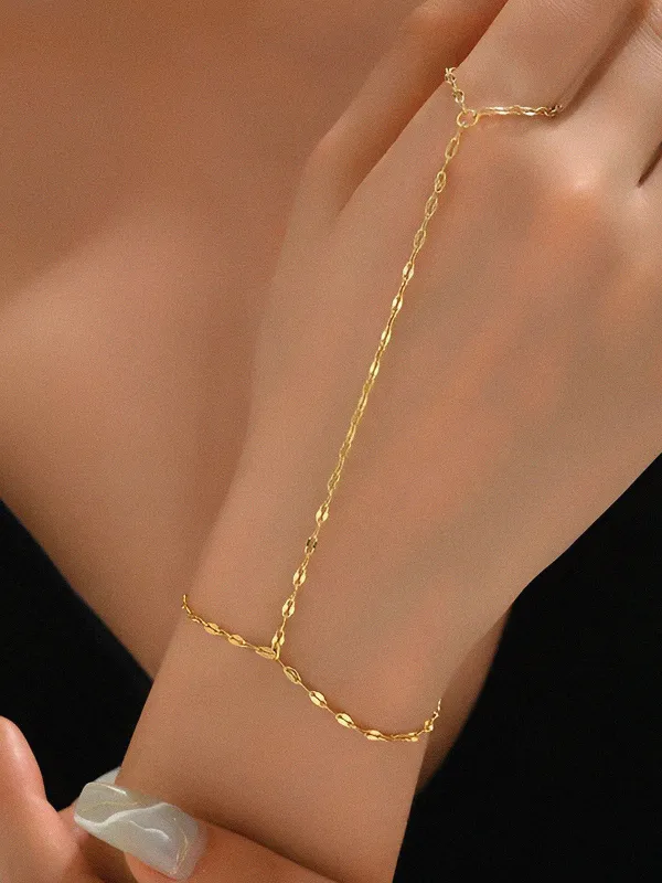 Golden Chain Finger Bracelet made by COMMENSE