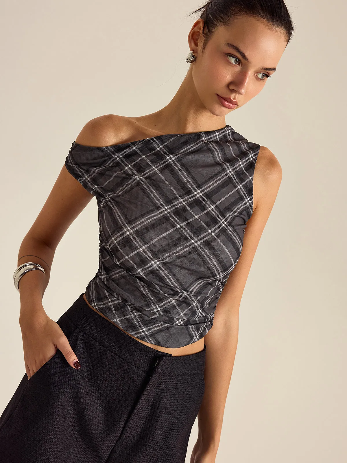 Asymmetrical Plaid Top sold by COMMENSE product image thumbnail 4