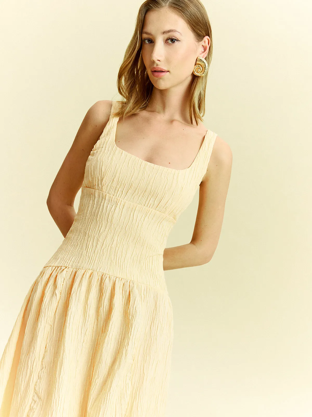 Textured Sleeveless Midi Dress sold by COMMENSE product image thumbnail 3