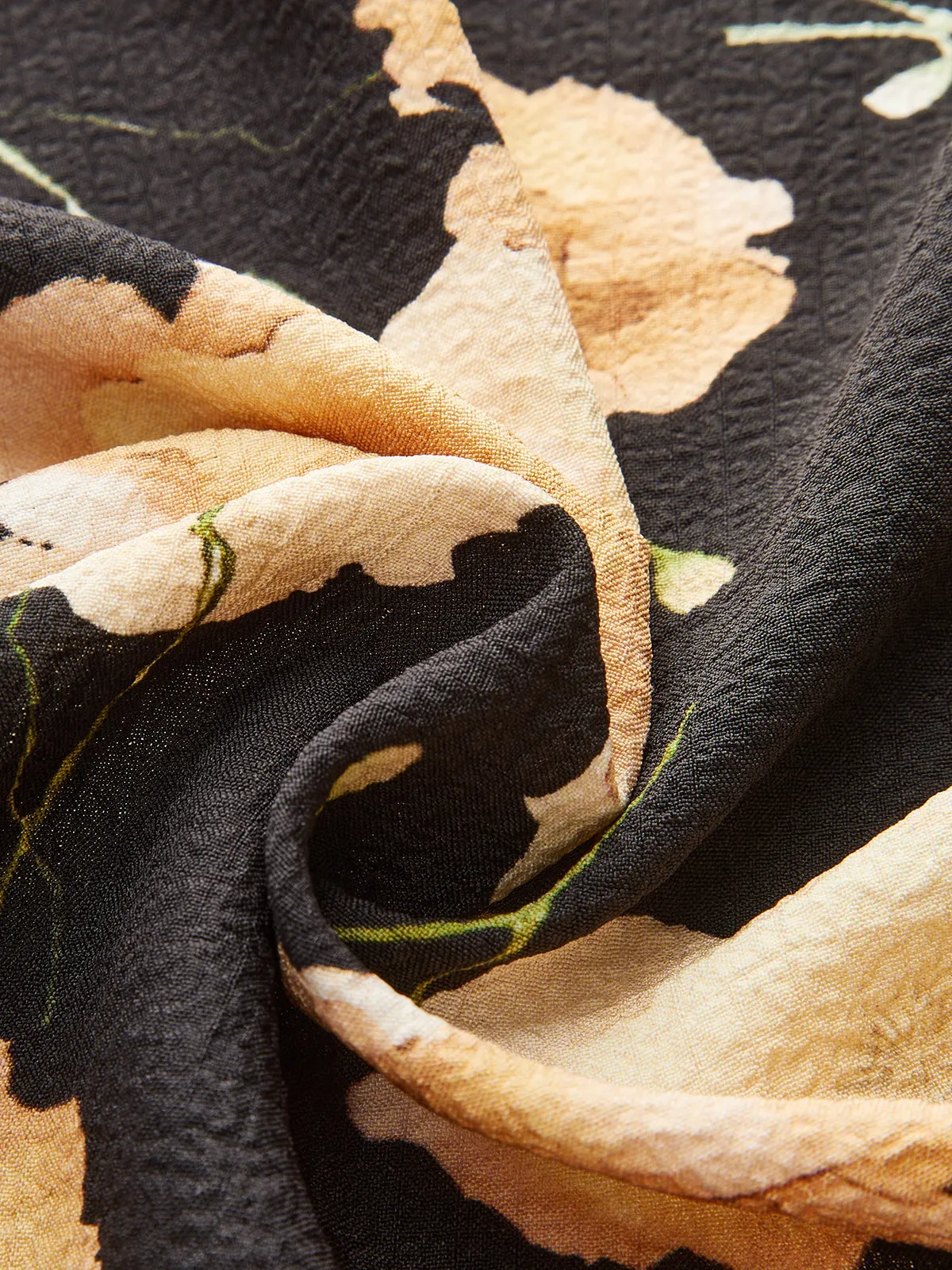 Floral Print Knotted Blouse sold by COMMENSE product image thumbnail 5