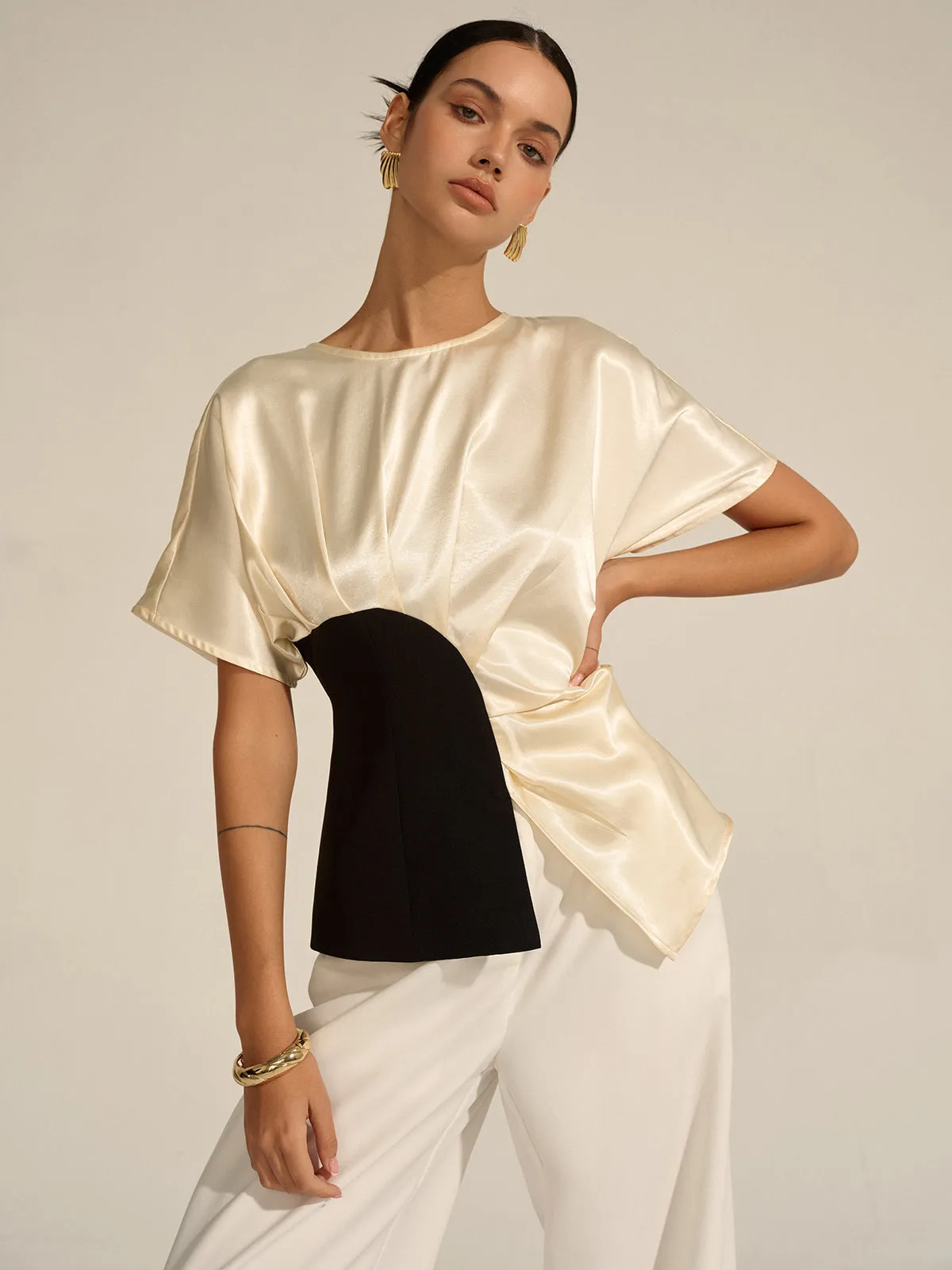 Asymmetric Color-Block Top sold by COMMENSE product image thumbnail 4