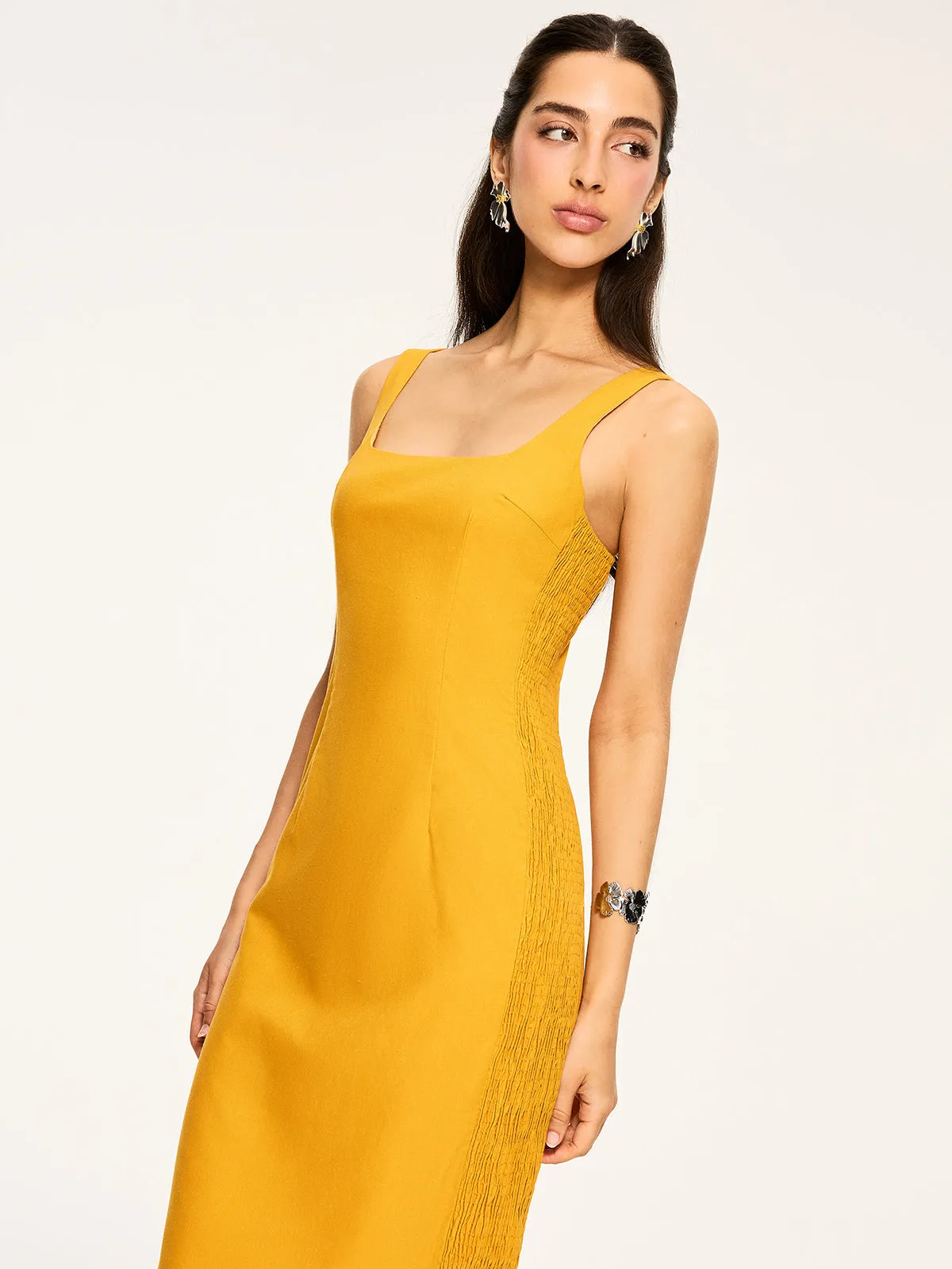 Cotton & Linen Shirred Midi Dress sold by COMMENSE product image thumbnail 2