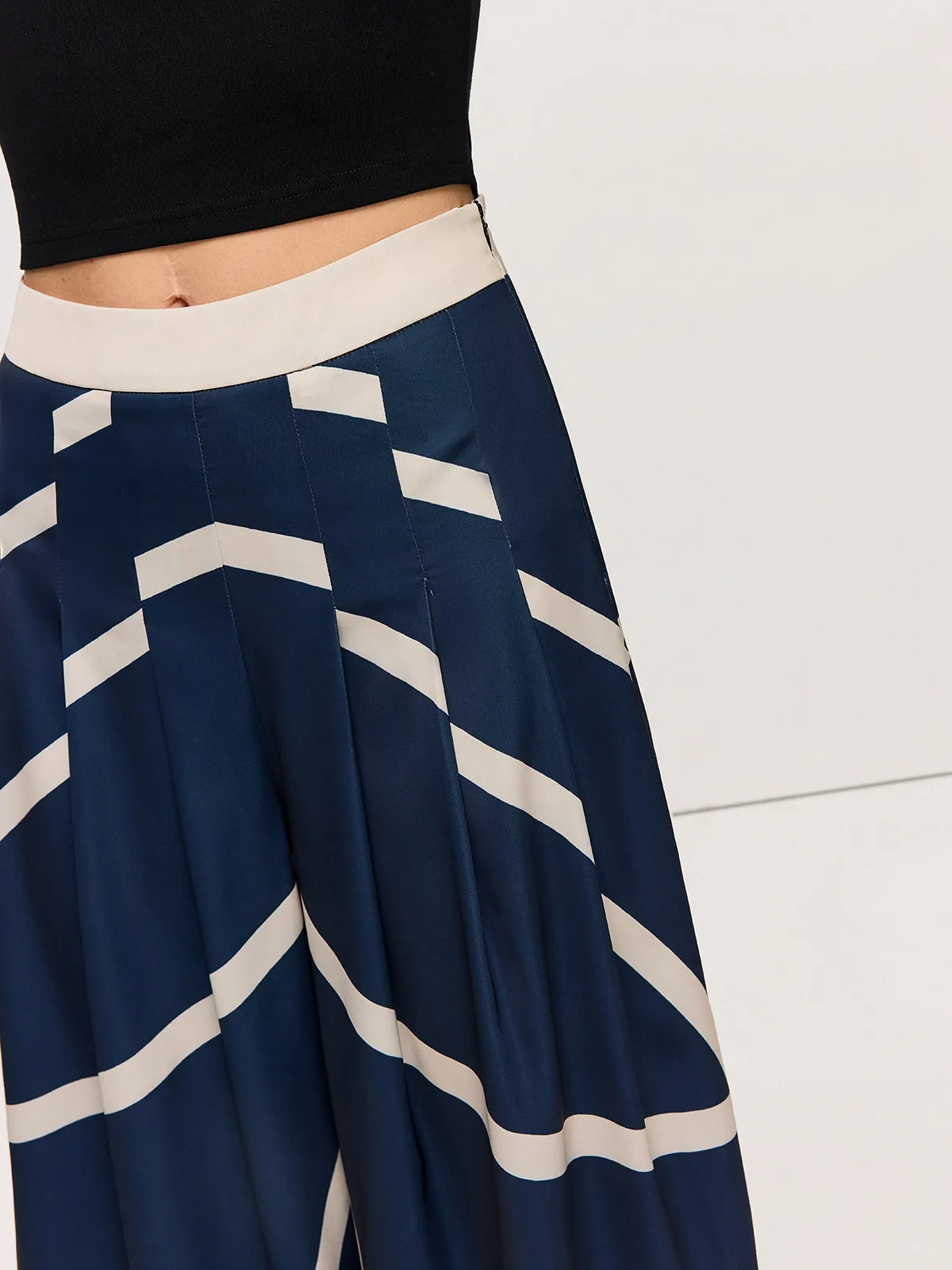 High-Waisted Wide-Leg Striped Pants sold by COMMENSE product image thumbnail 5