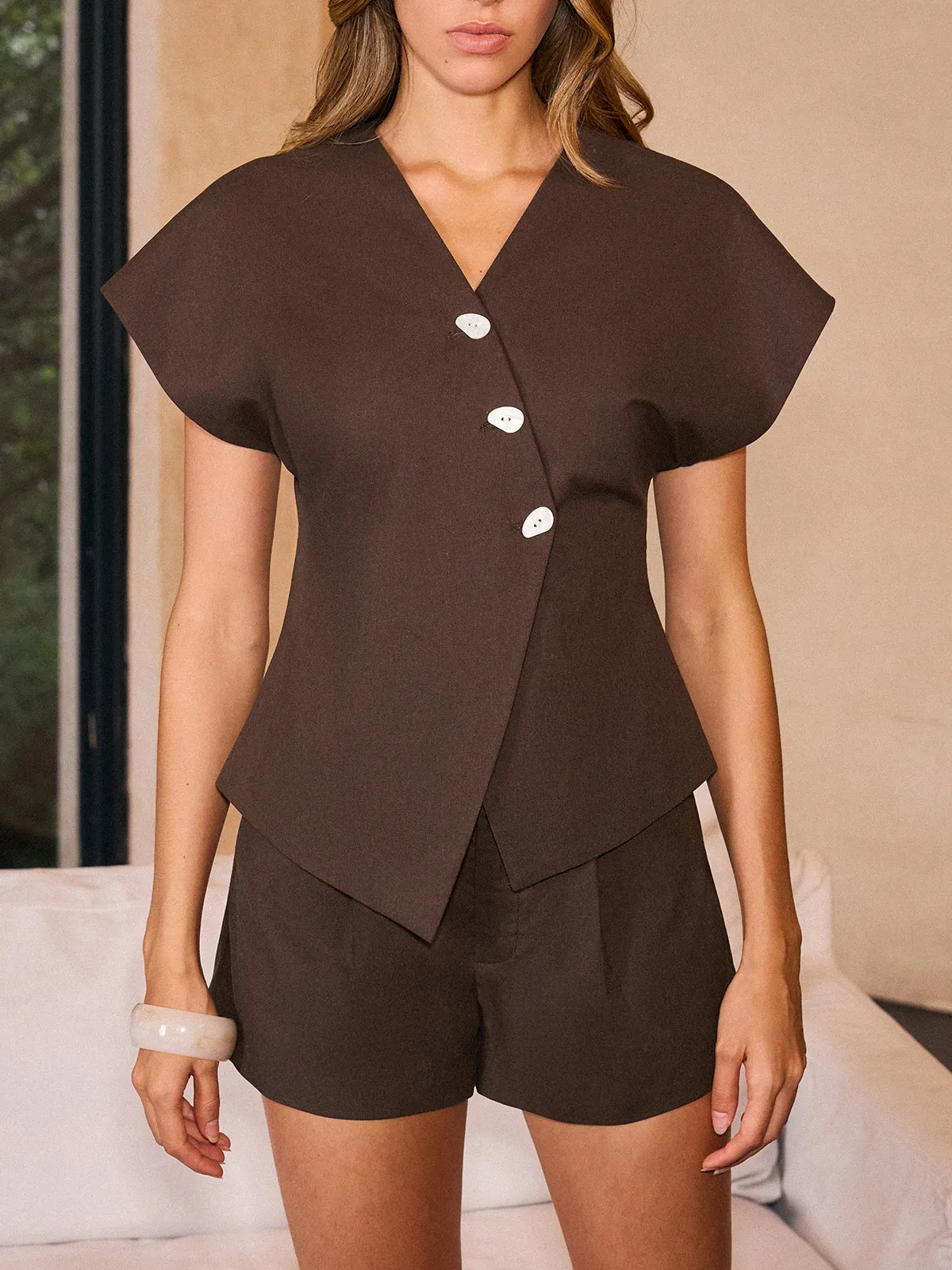 Cotton & Linen High-Waisted Pleated Shorts sold by COMMENSE