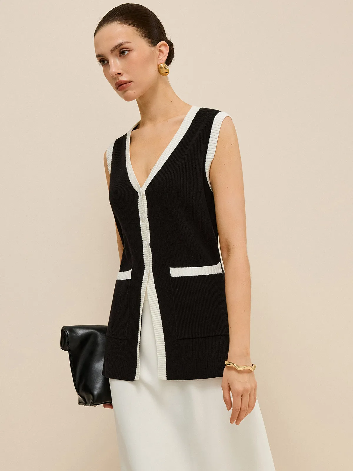 Contrast Trim V-Neck Knit Vest sold by COMMENSE product image thumbnail 4