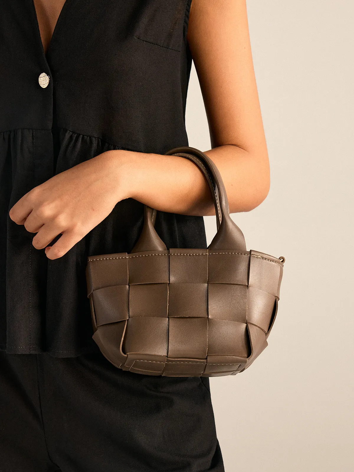 Faux Leather Woven Tote Bag sold by COMMENSE product image thumbnail 5