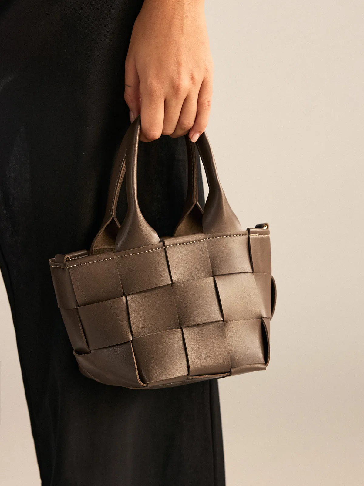 Faux Leather Woven Tote Bag sold by COMMENSE product image thumbnail 4