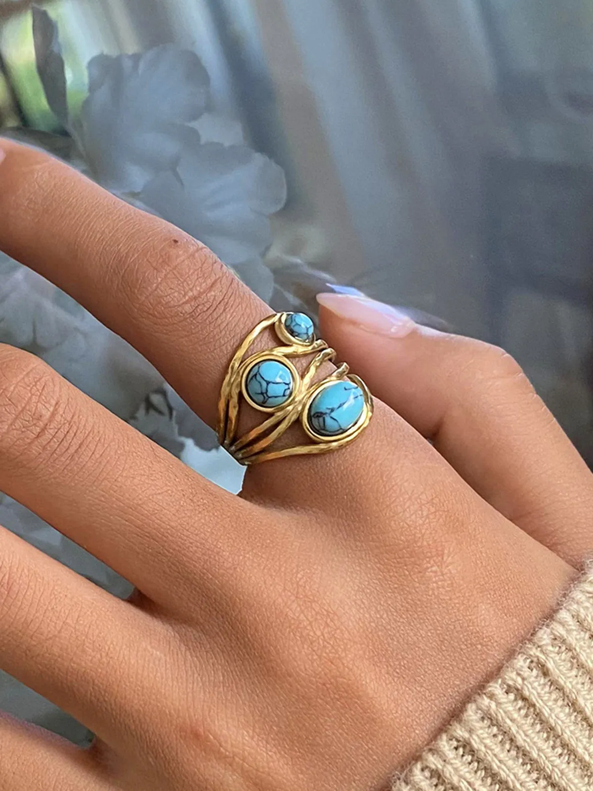 Gold Tone Turquoise Inlaid Ring sold by COMMENSE product image thumbnail 2