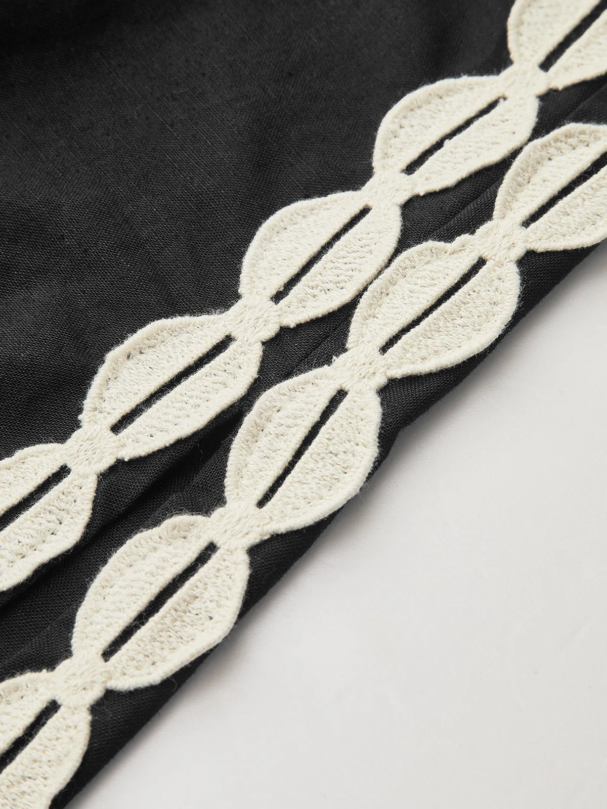 Contrast Trim Maxi Dress sold by COMMENSE product image thumbnail 4