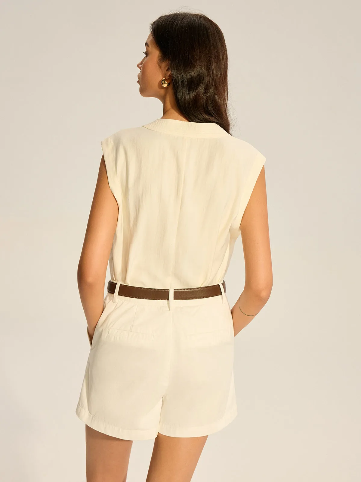 Sleeveless V-Neck Top with Piped Trim sold by COMMENSE product image thumbnail 5