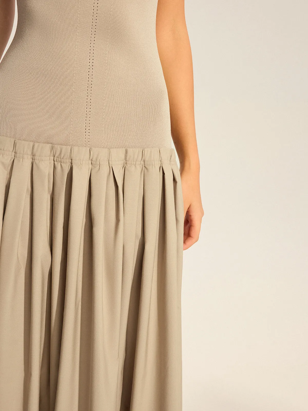 Sleeveless Knit-Top Pleated Midi Dress sold by COMMENSE product image thumbnail 4