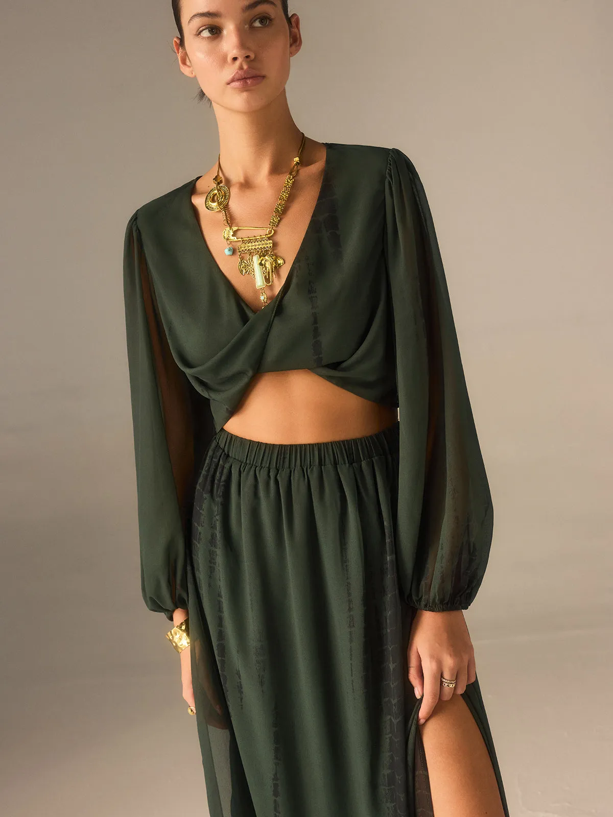 Chiffon Crop Top and Slit Maxi Skirt Set sold by COMMENSE product image thumbnail 3