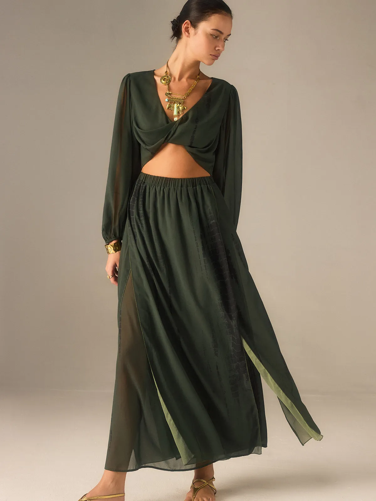 Chiffon Crop Top and Slit Maxi Skirt Set sold by COMMENSE product image thumbnail 4