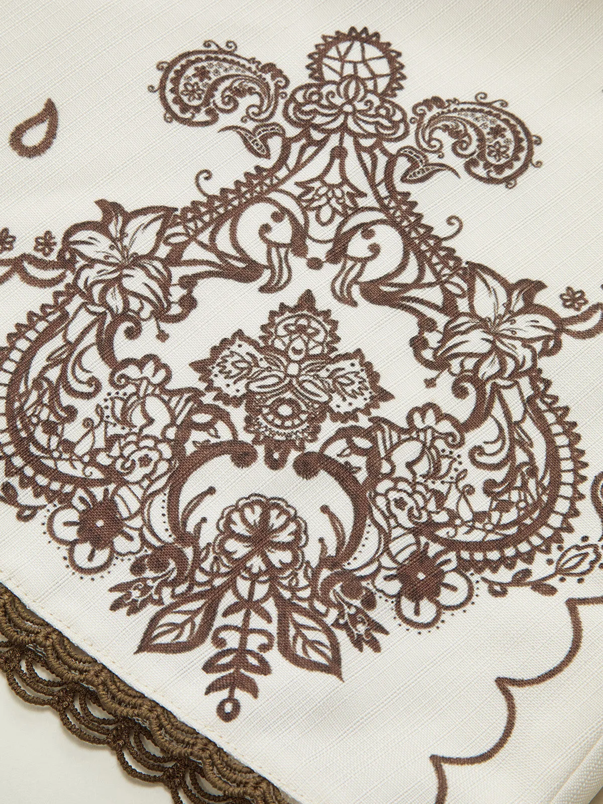 Floral Printed Suit Shorts with Lace Trims and Belt sold by COMMENSE product image thumbnail 5