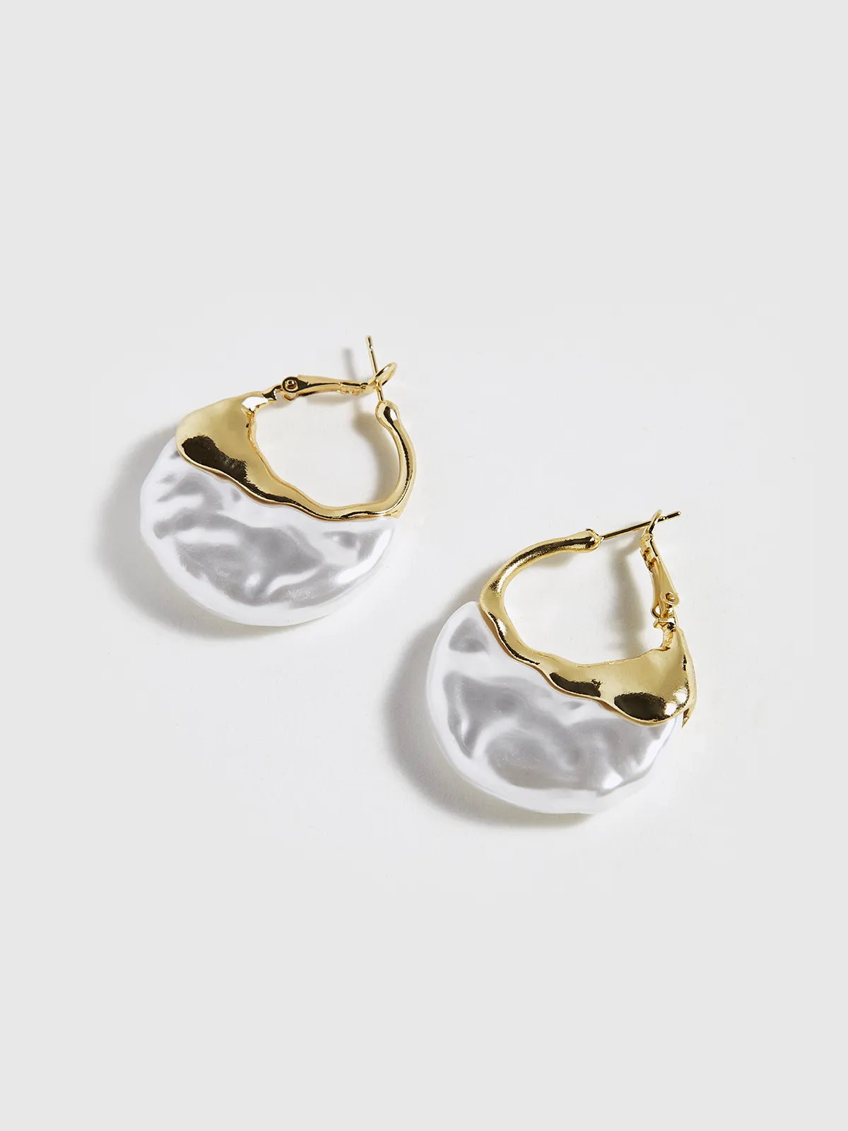 Gold-Tone Pearl-Effect Hoop Earrings sold by COMMENSE product image thumbnail 3