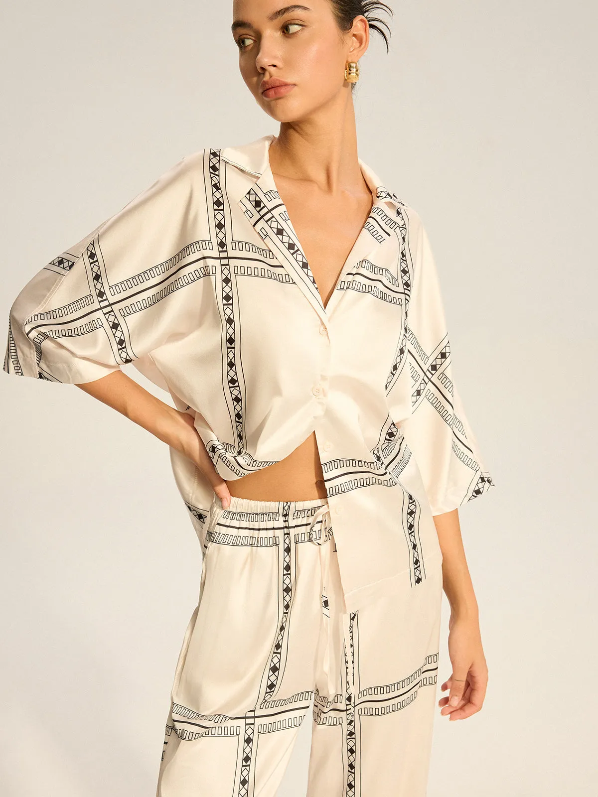 Geometric Printed Satin Pants Set sold by COMMENSE product image thumbnail 2