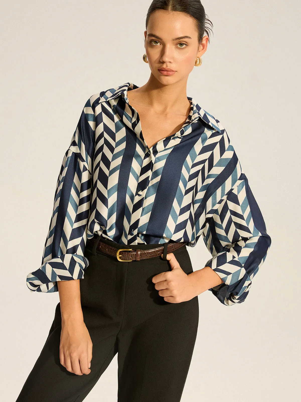 Print Oversized Satin Shirt sold by COMMENSE product image thumbnail 4