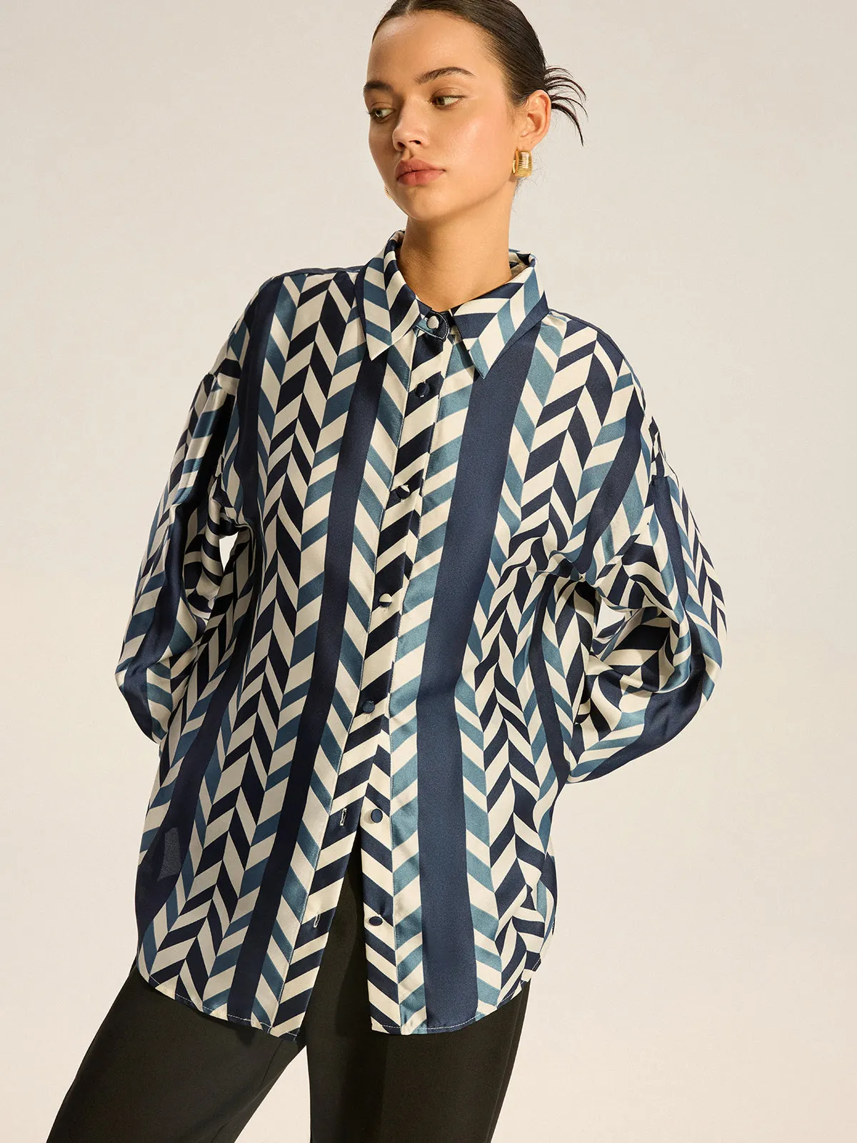 Print Oversized Satin Shirt sold by COMMENSE product image thumbnail 3