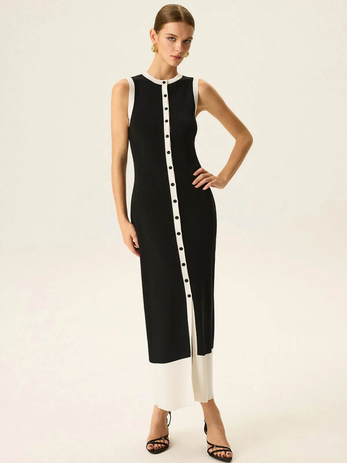 Contrast Trim Button Maxi Dress sold by COMMENSE