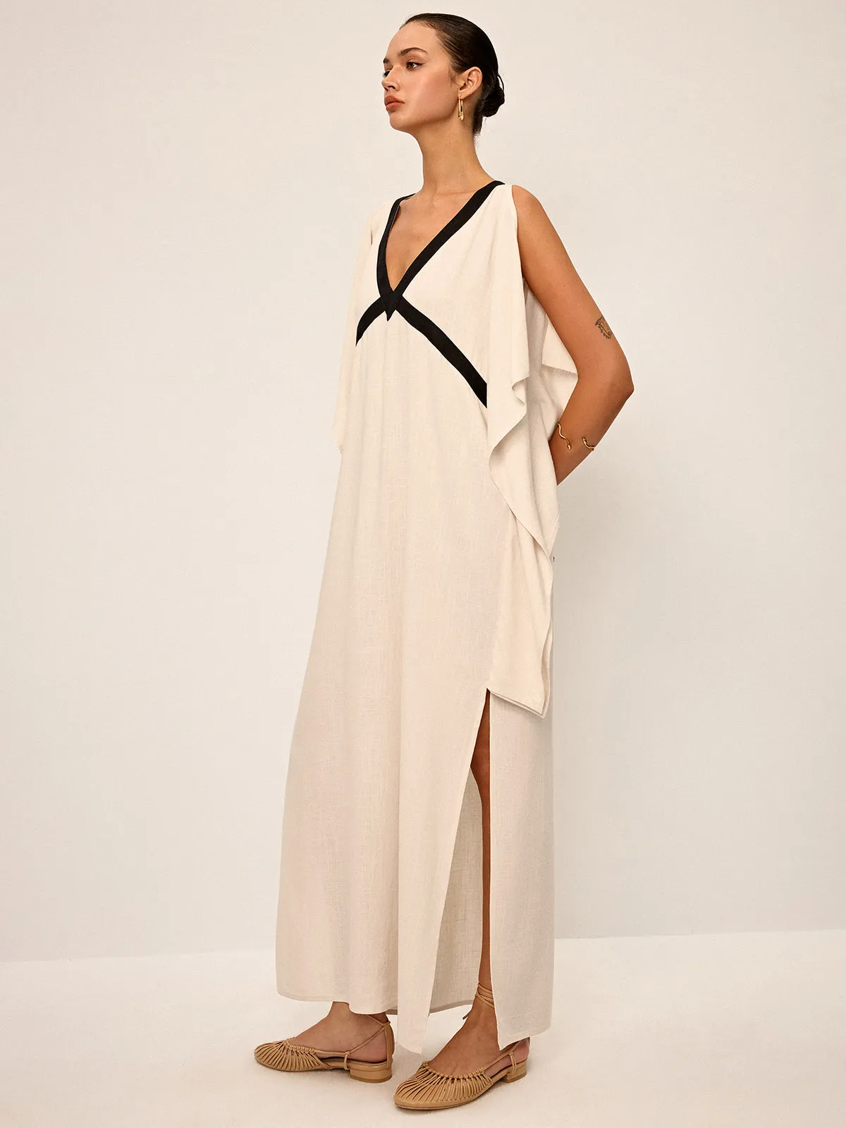 Contrast Trim Maxi Dress with Slit sold by COMMENSE product image thumbnail 4