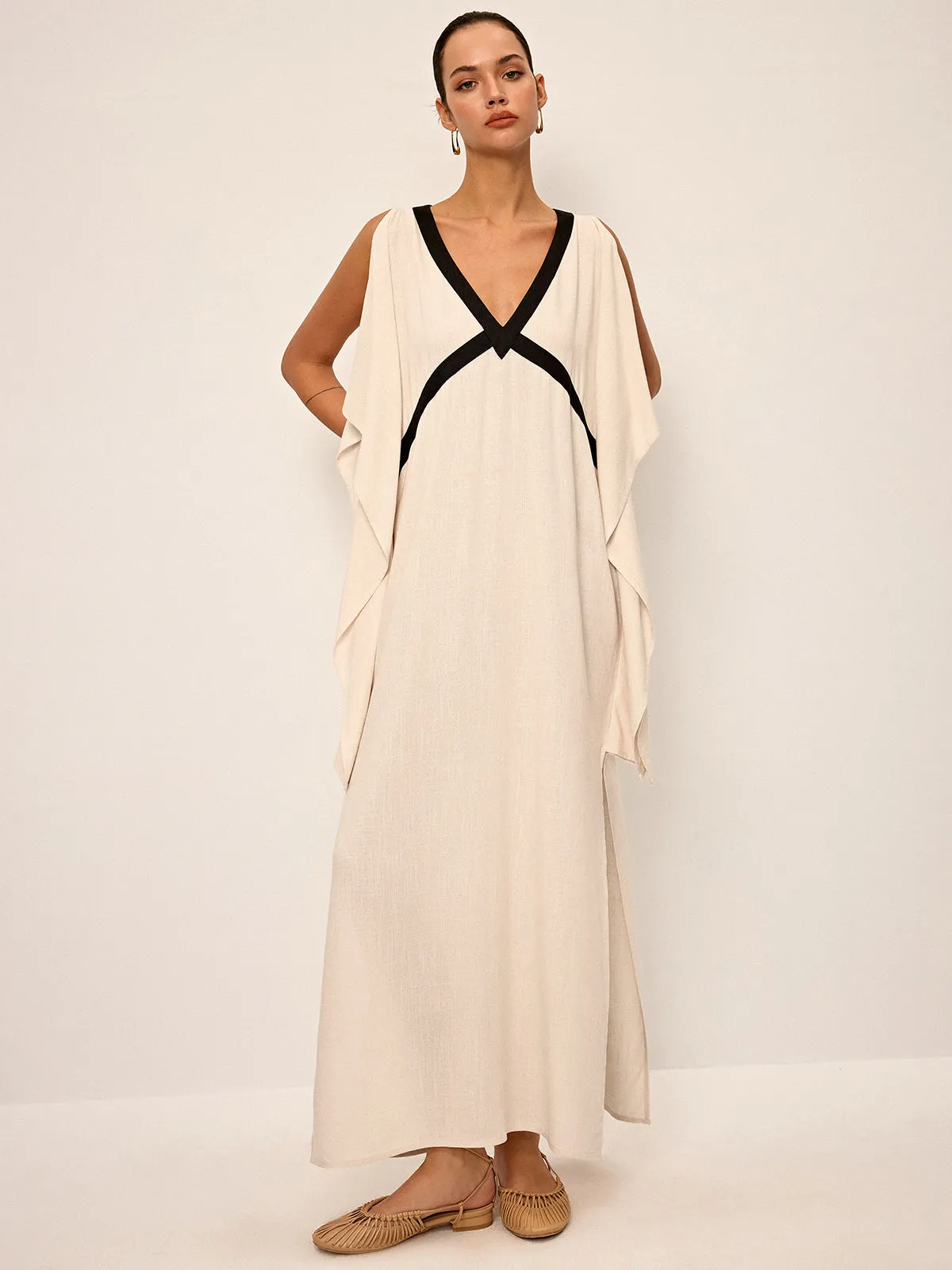 Contrast Trim Maxi Dress with Slit sold by COMMENSE product image thumbnail 2