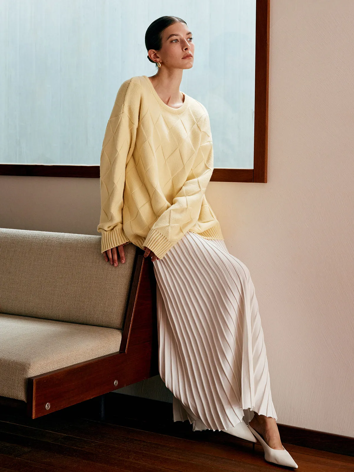 Plain Diamond Sweater sold by COMMENSE product image thumbnail 2