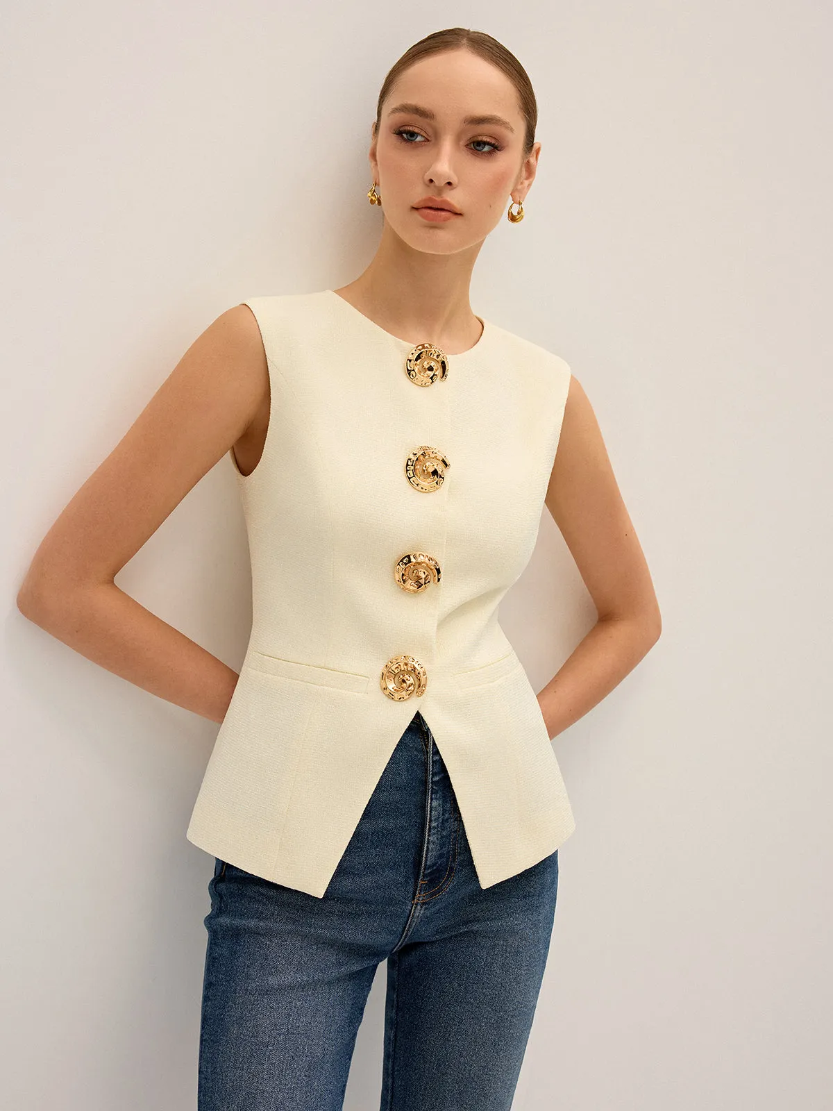 Metal Detail Sleeveless Vest sold by COMMENSE product image thumbnail 2