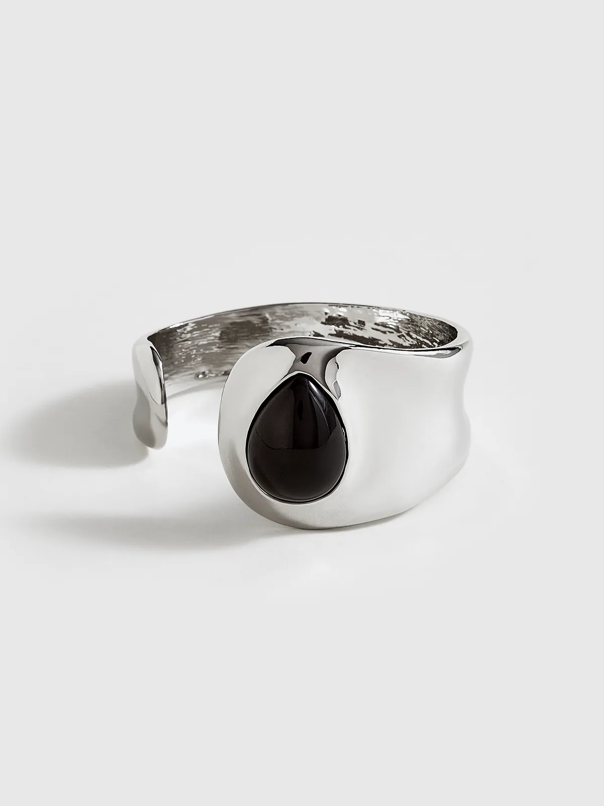 Black Stone Cuff Bracelet sold by COMMENSE