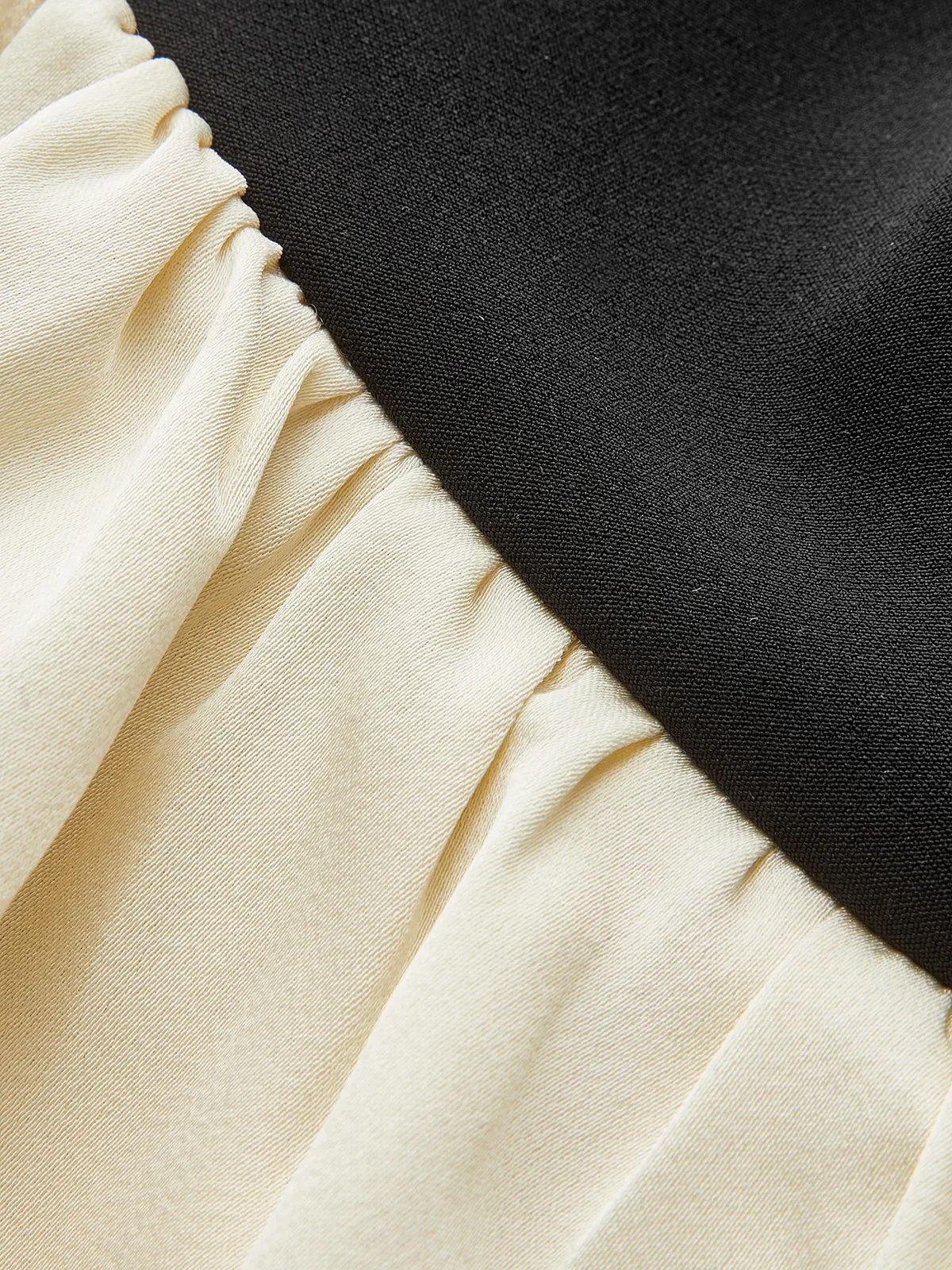 V-Neck Ruffle Hem Contrast Panel Top sold by COMMENSE product image thumbnail 3