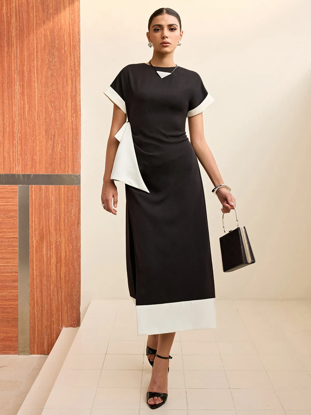 Contrast Trim Bow Slit Midi Dress sold by COMMENSE product image thumbnail 4