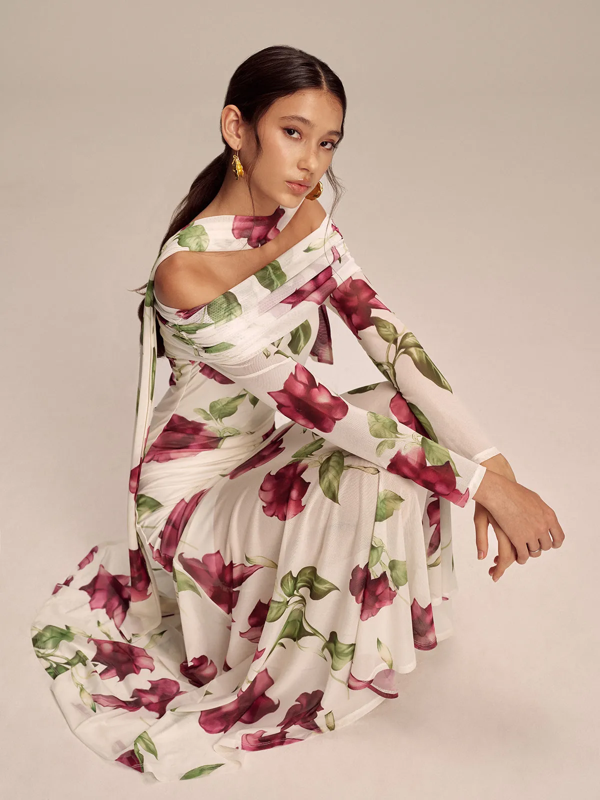 Floral Print Off-Shoulder Mesh Maxi Dress with Scarf Detail sold by COMMENSE product image thumbnail 3