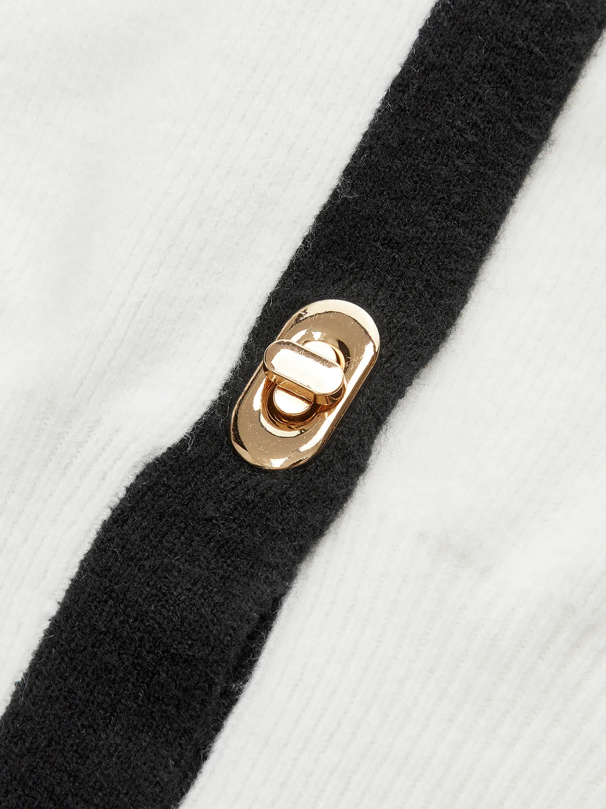 Contrast Trim Button Wool Blend Cardigan sold by COMMENSE product image thumbnail 2