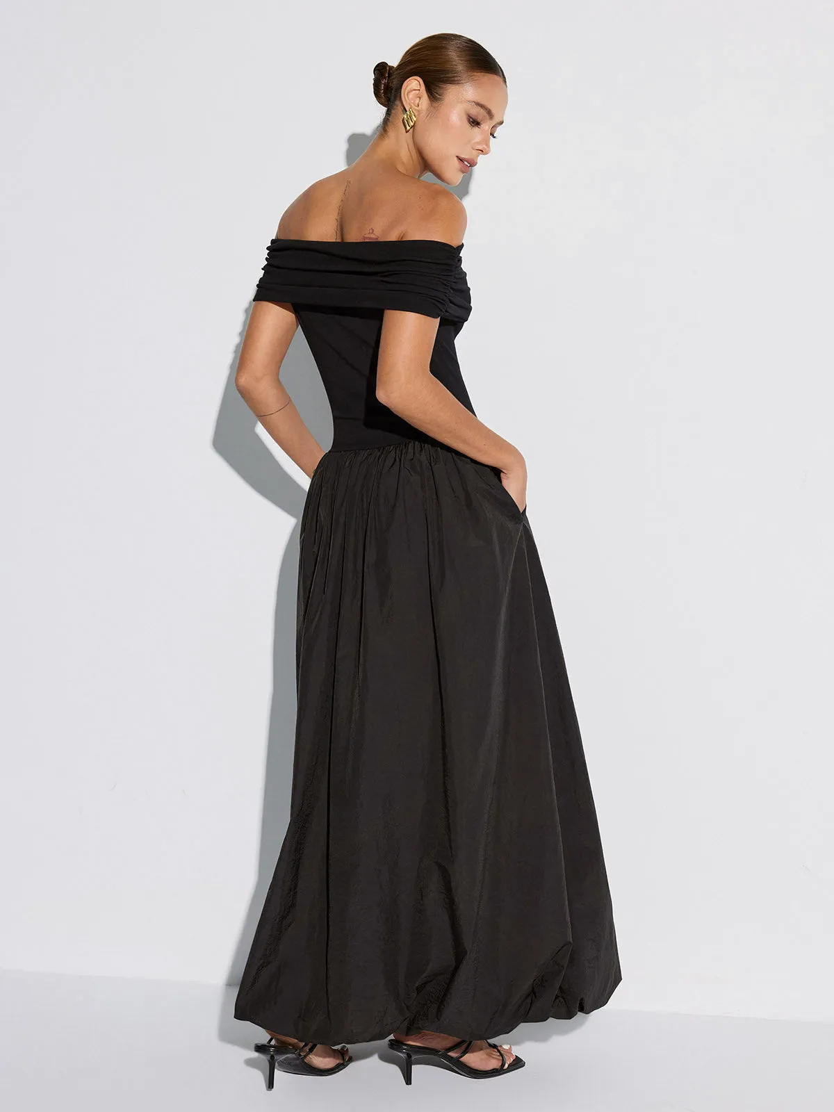 Off-Shoulder Pocket Maxi Dress sold by COMMENSE product image thumbnail 5