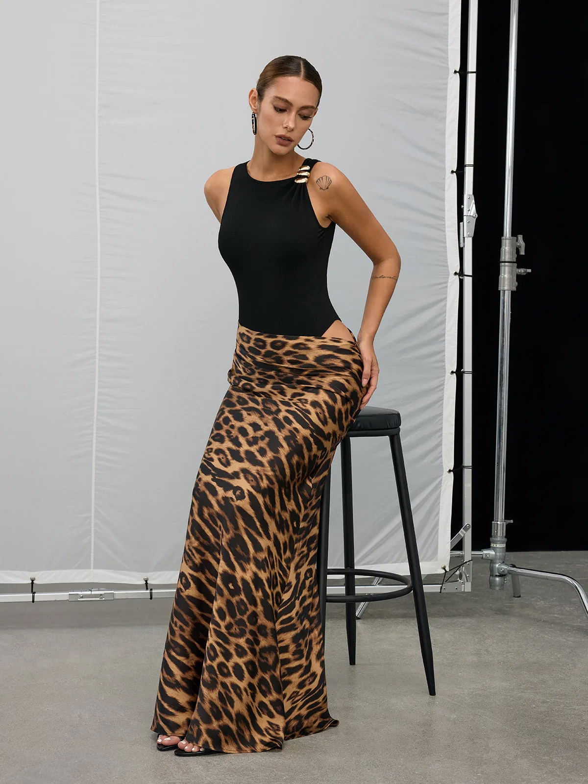 Leopard Print Cut-Out Maxi Dress sold by COMMENSE product image thumbnail 3