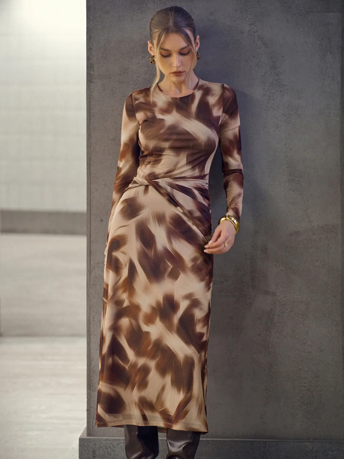 Abstract Print Twisted Mesh Midi Dress sold by COMMENSE product image thumbnail 4