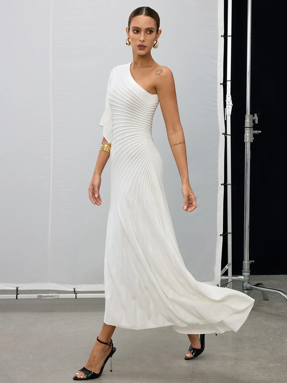 Asymmetric One-Shoulder Textured Sweater Dress sold by COMMENSE product image thumbnail 2