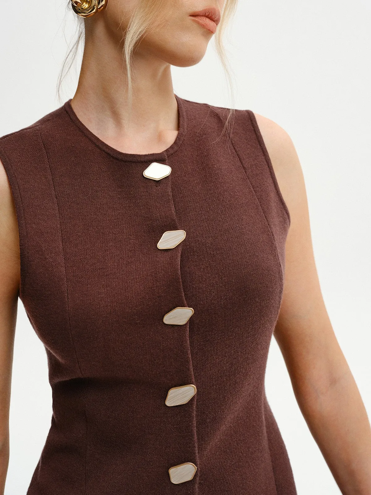 Wool-Blend Sleeveless Button Knit Cardigan sold by COMMENSE product image thumbnail 3