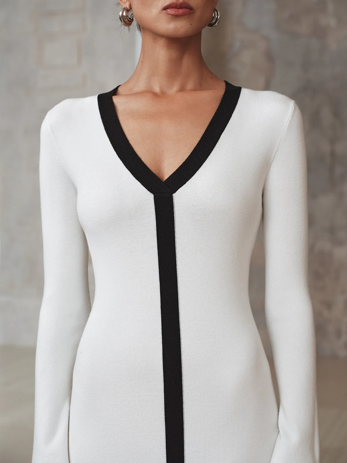 Contrast Trim Knit Maxi Dress sold by COMMENSE product image thumbnail 5