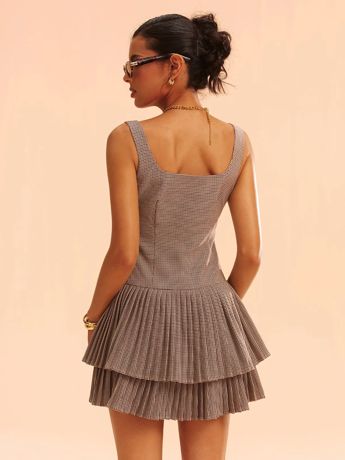 Square Neck Pleated Gingham Tiered Dress sold by COMMENSE product image thumbnail 5